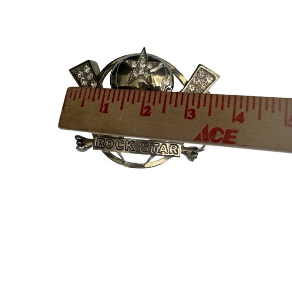 Rock Star Skull & Crossbones Belt Buckle With Rhinestones - Picture 2 of 4